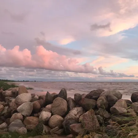 Teeveere Sea House * Treimani