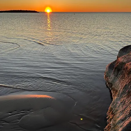 Teeveere Sea House Treimani